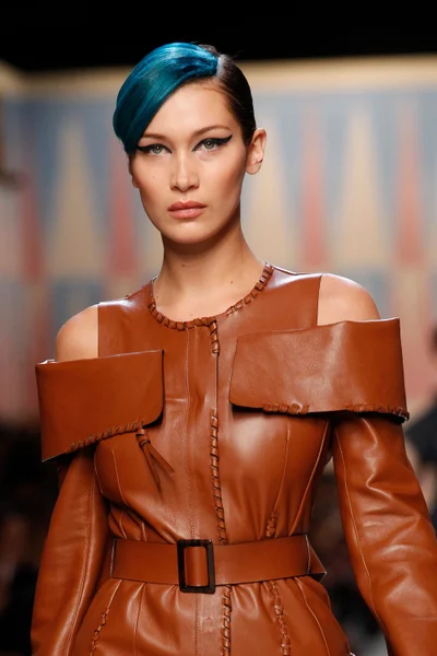 Look 35